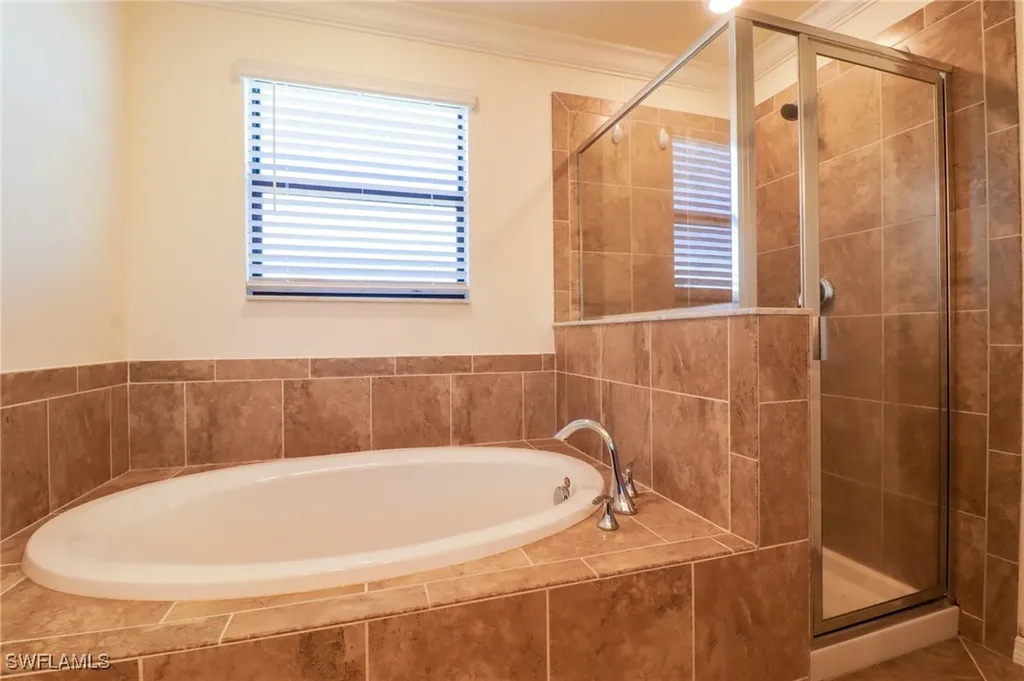9227 Shadow Oak Lane Naples FL 34120