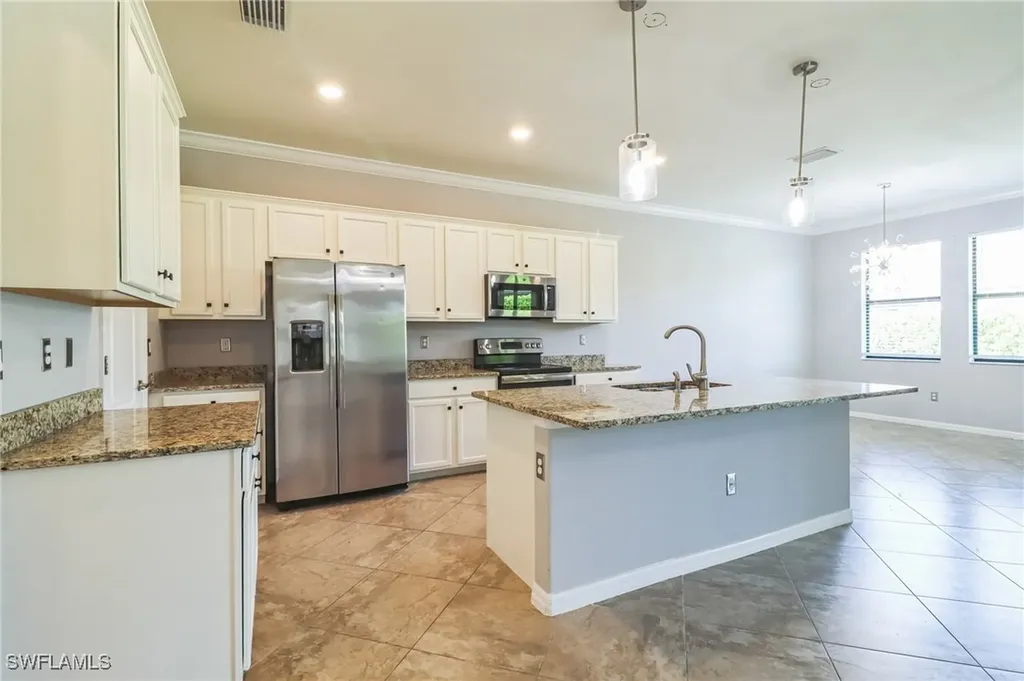 9227 Shadow Oak Lane Naples FL 34120