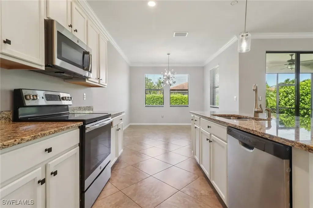 9227 Shadow Oak Lane Naples FL 34120