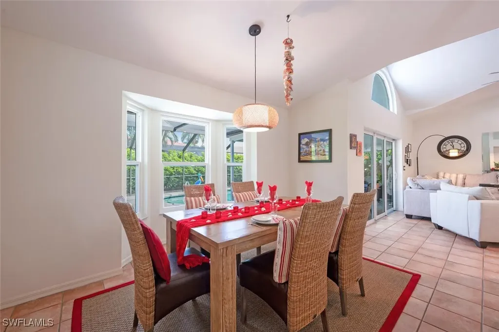 229 Countryside Drive Naples FL 34104