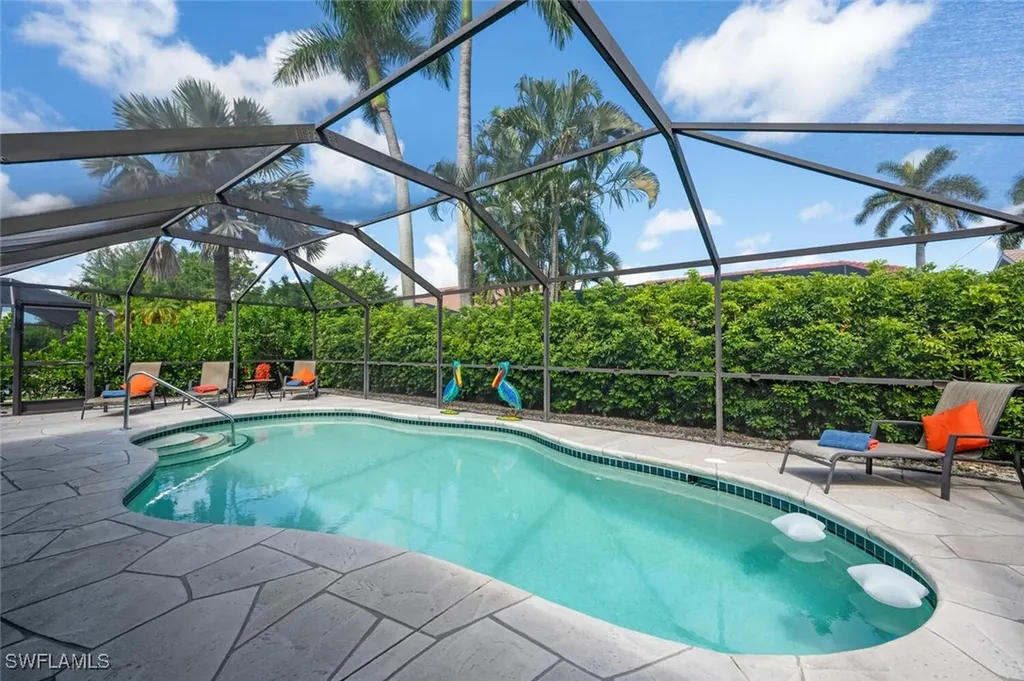 229 Countryside Drive Naples FL 34104