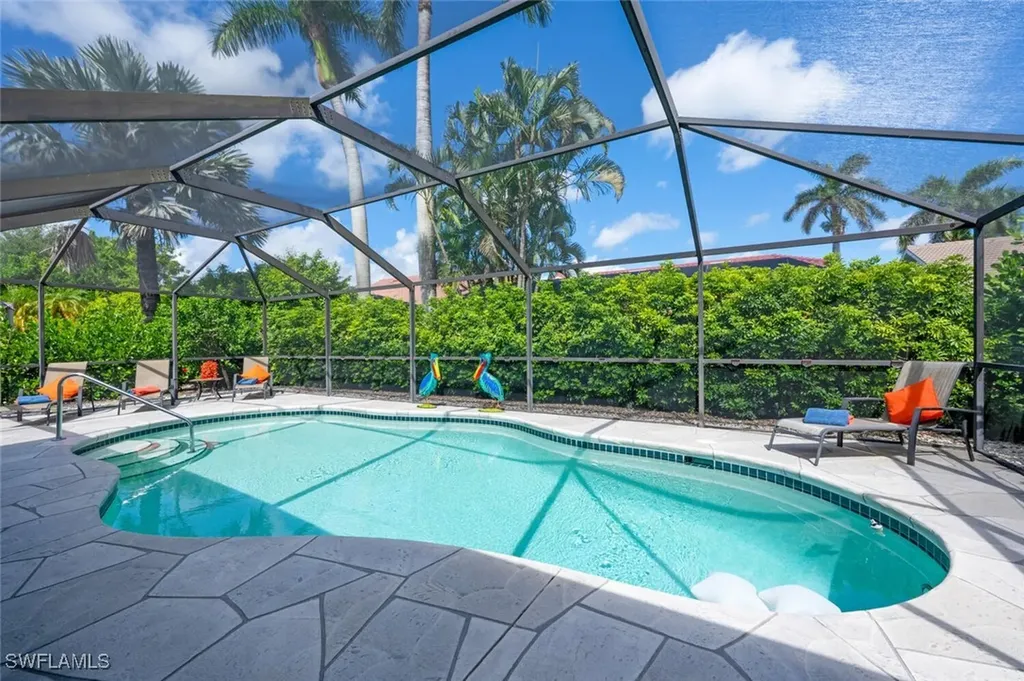 229 Countryside Drive Naples FL 34104