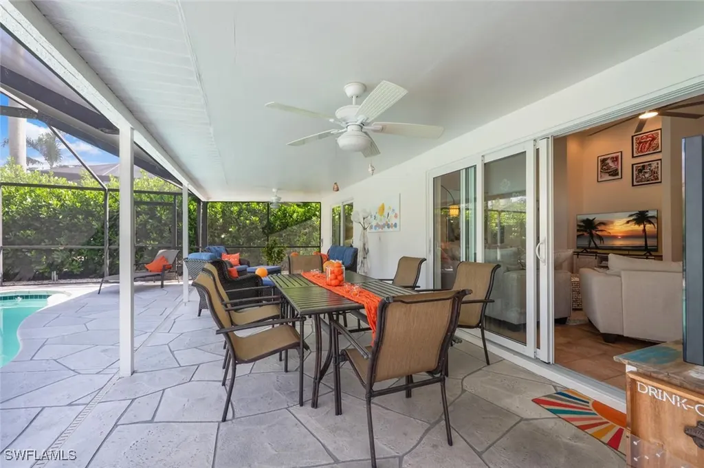 229 Countryside Drive Naples FL 34104