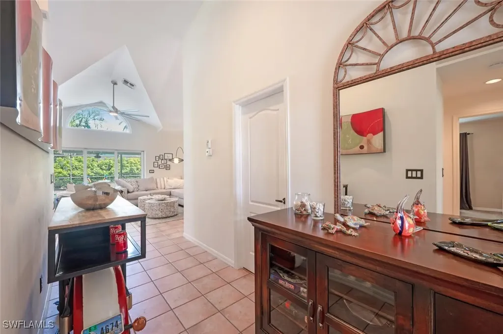 229 Countryside Drive Naples FL 34104