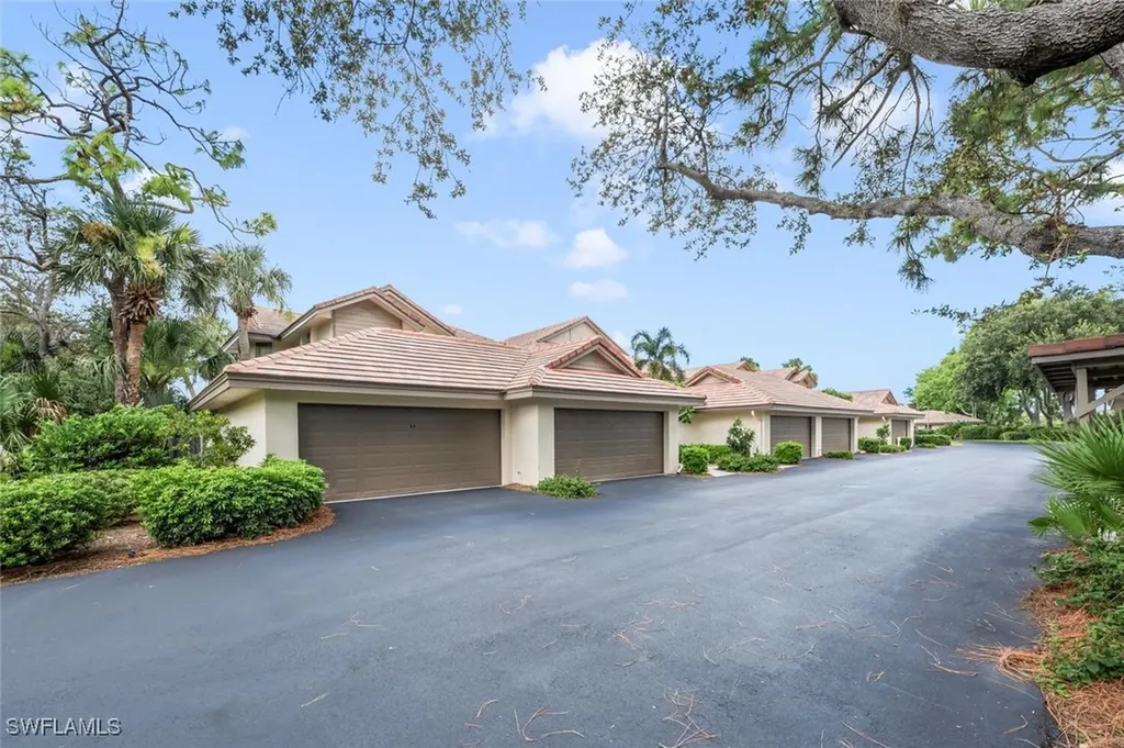 26901 Wedgewood Drive Bonita Springs FL 34134