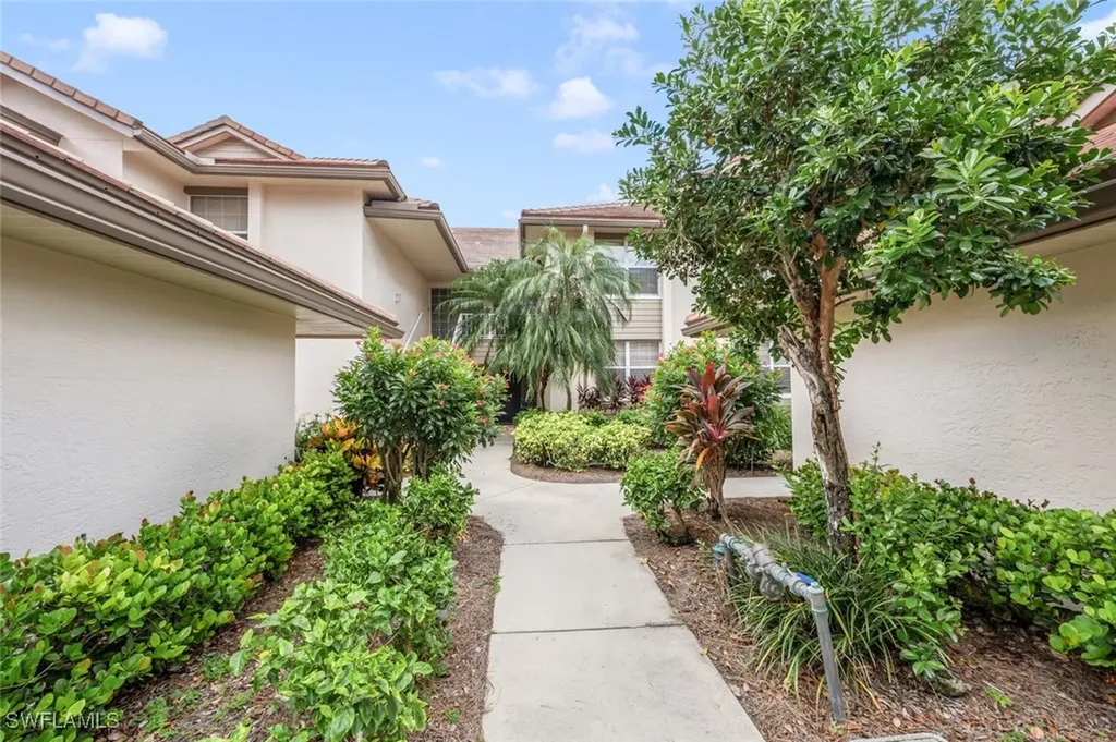 26901 Wedgewood Drive Bonita Springs FL 34134