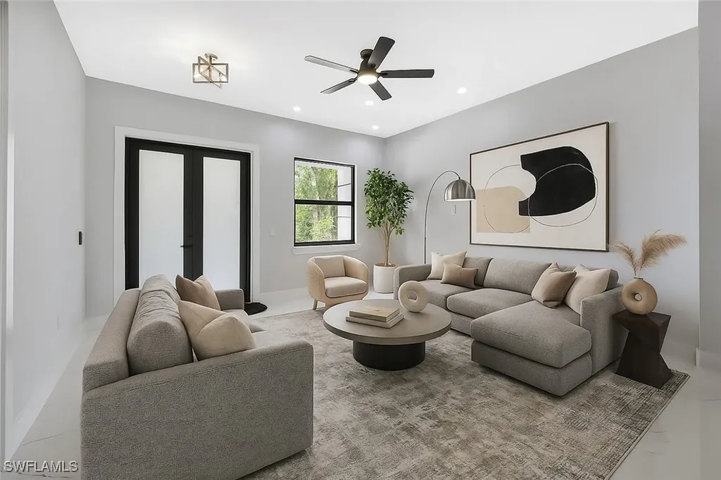 4276 72nd Avenue NE Naples FL 34120