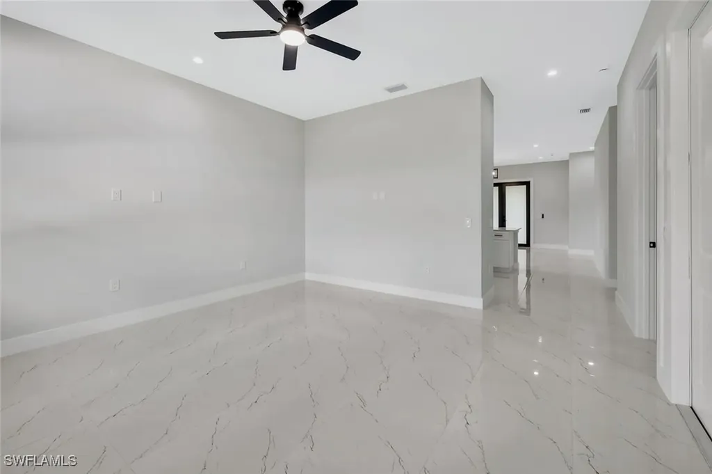 4276 72nd Avenue NE Naples FL 34120