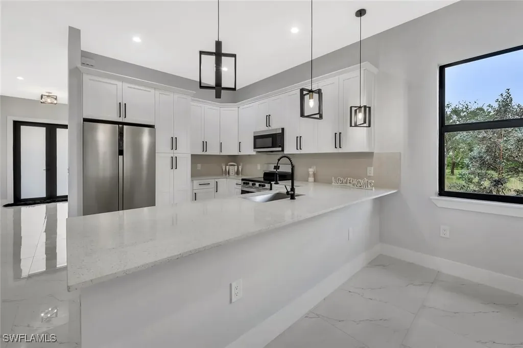 4276 72nd Avenue NE Naples FL 34120