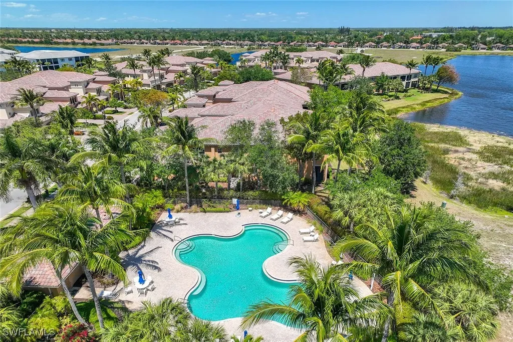 2717 Callista Court Naples FL 34114
