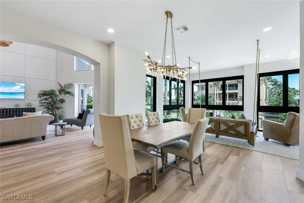 155 Heron Avenue Naples FL 34108