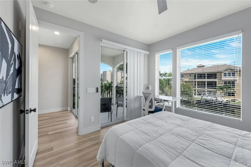 155 Heron Avenue Naples FL 34108