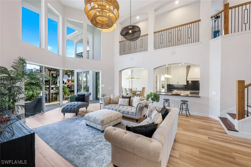 155 Heron Avenue Naples FL 34108