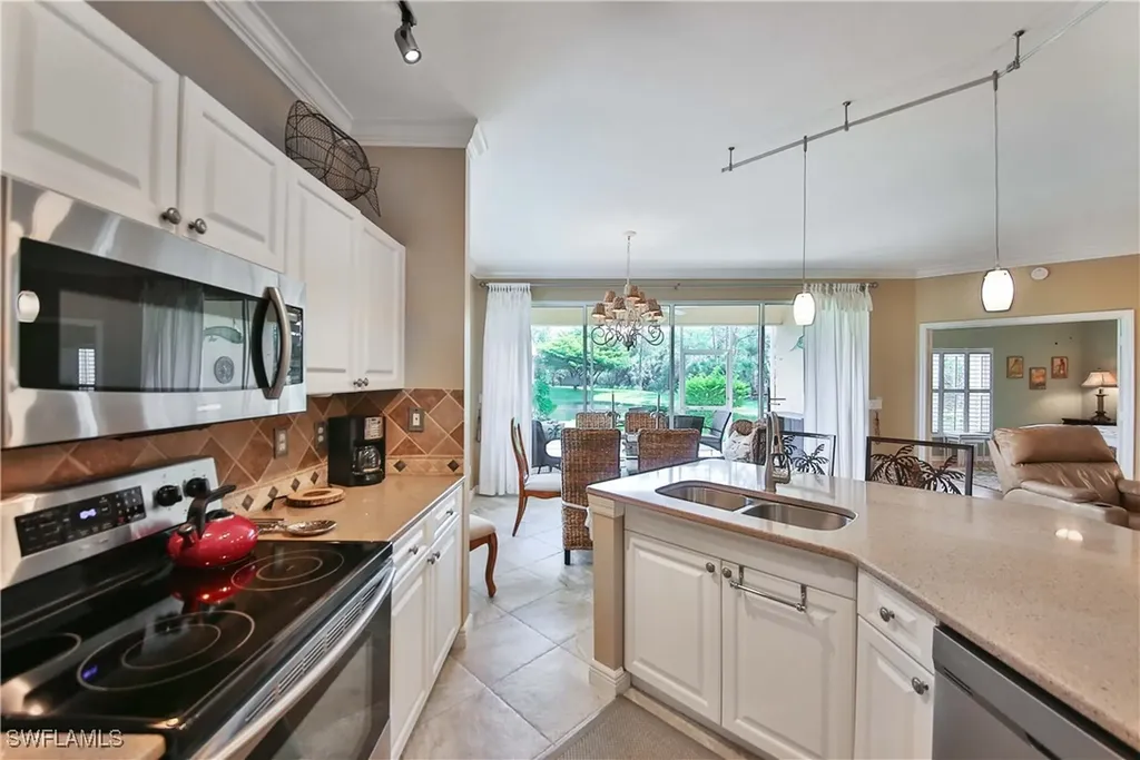 5105 Cedar Springs Drive Naples FL 34110