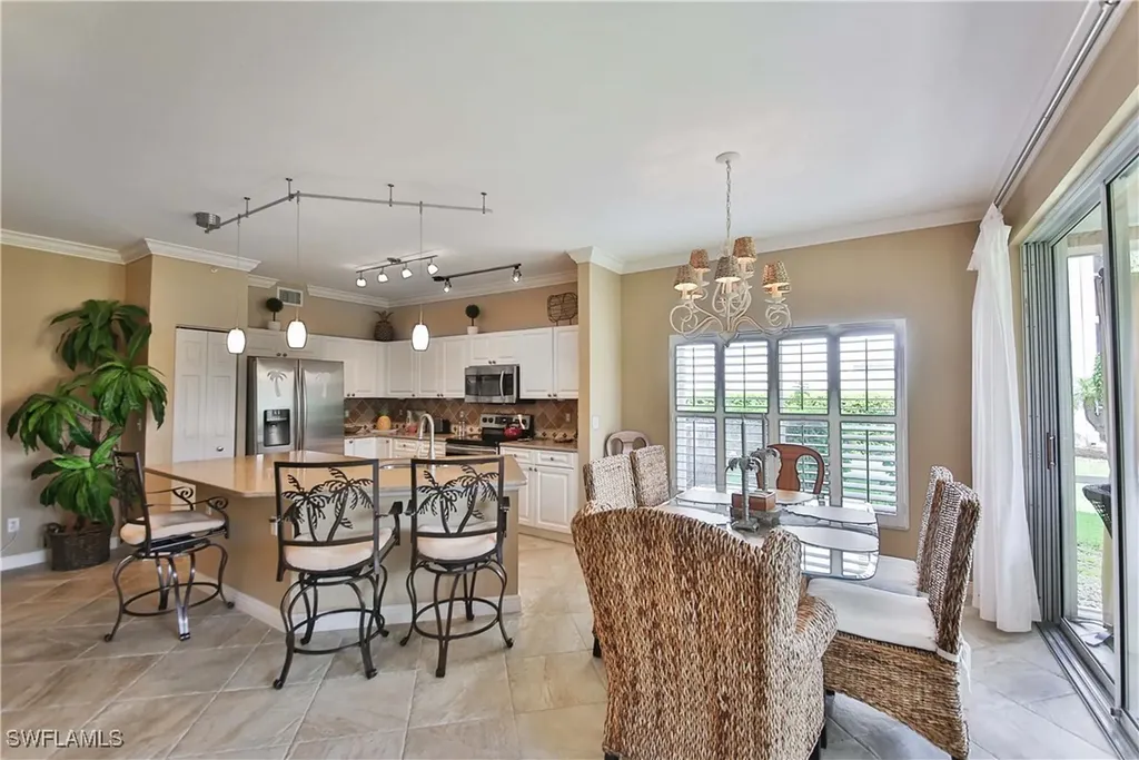 5105 Cedar Springs Drive Naples FL 34110