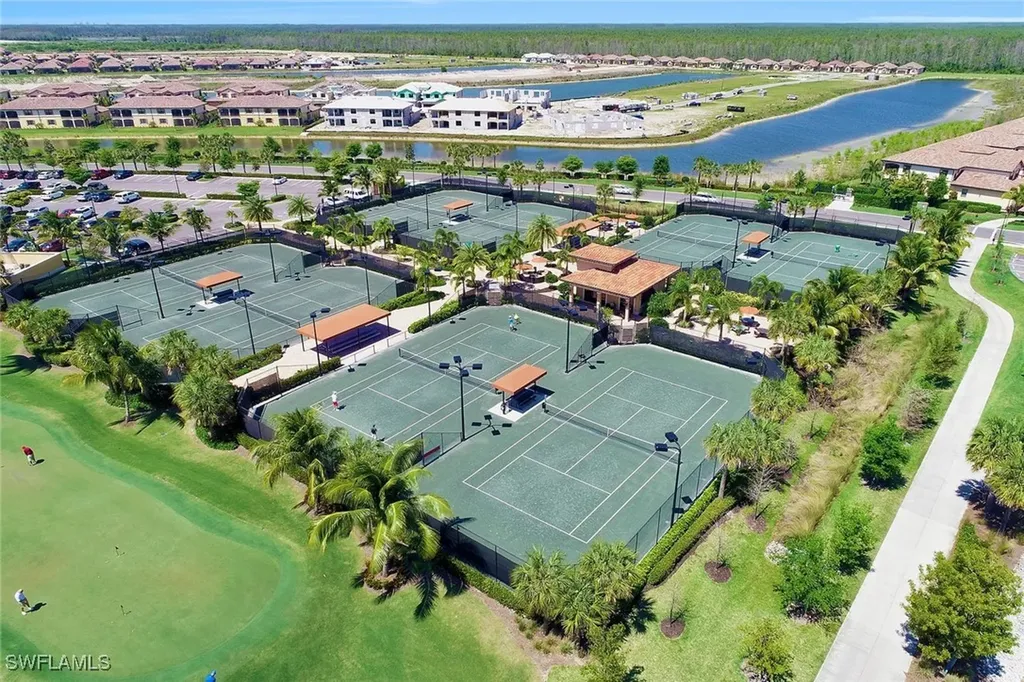 28691 Derry Court Bonita Springs FL 34135