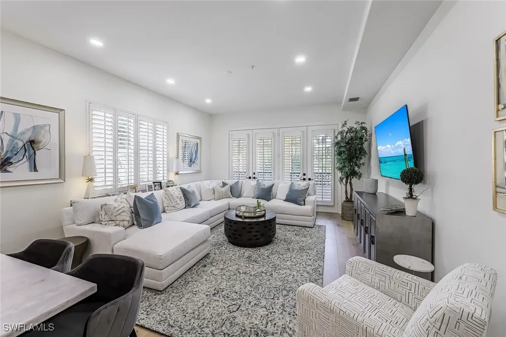 2630 Bolero Drive Naples FL 34109