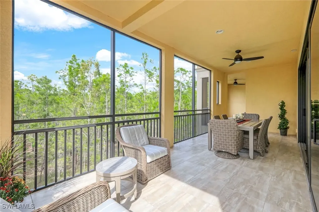 2751 Tiburon Boulevard E Naples FL 34109