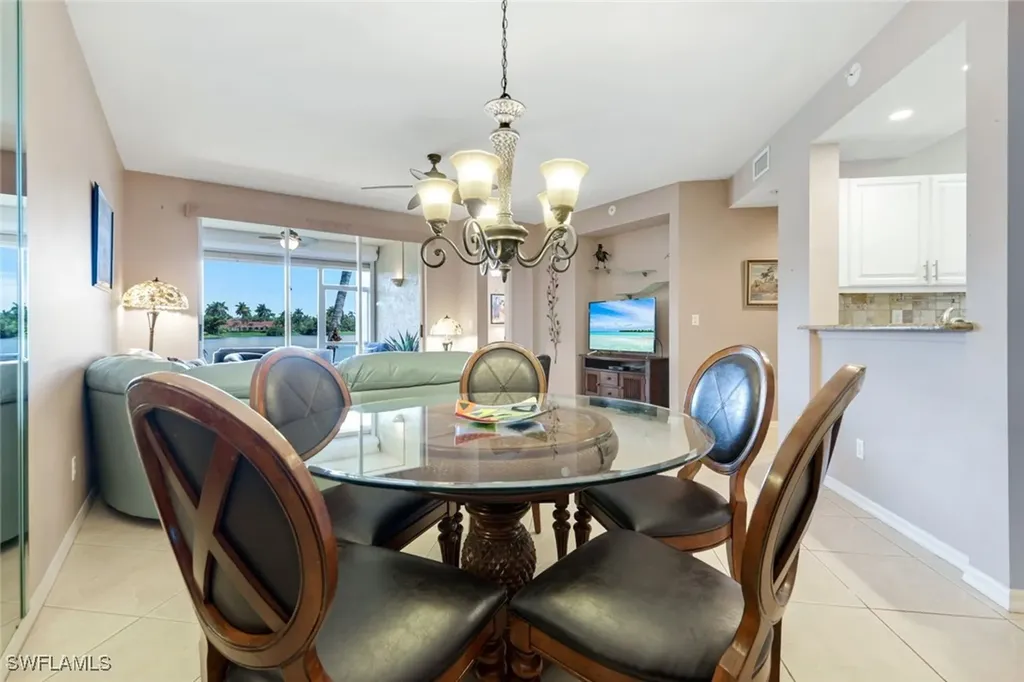 2440 Millcreek Lane Naples FL 34119