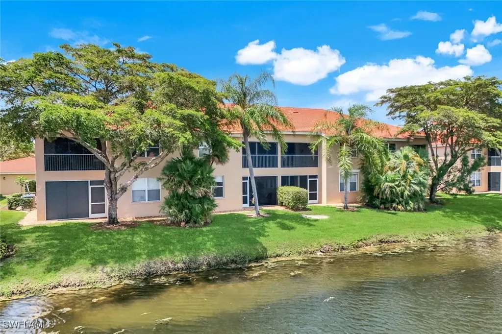 2440 Millcreek Lane Naples FL 34119