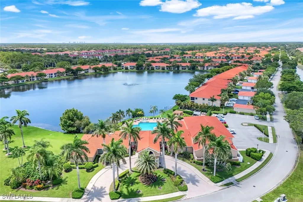 2440 Millcreek Lane Naples FL 34119
