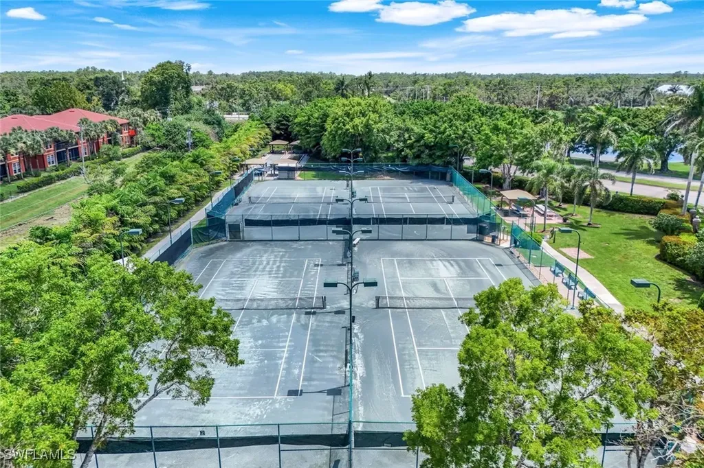 2440 Millcreek Lane Naples FL 34119