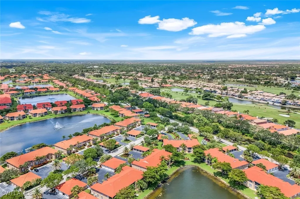2440 Millcreek Lane Naples FL 34119