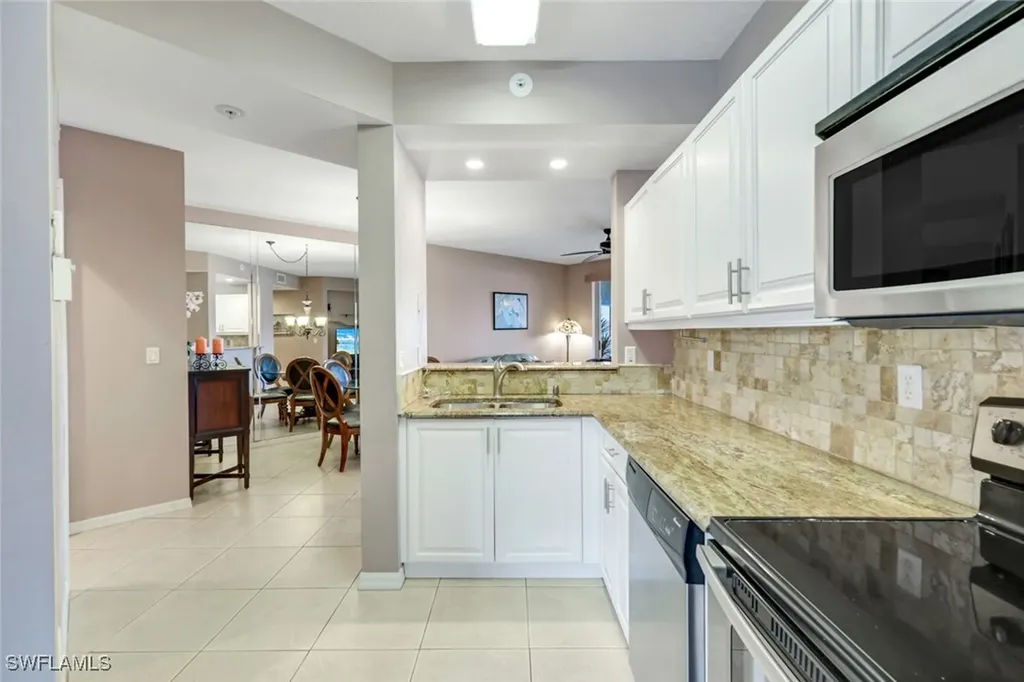 2440 Millcreek Lane Naples FL 34119