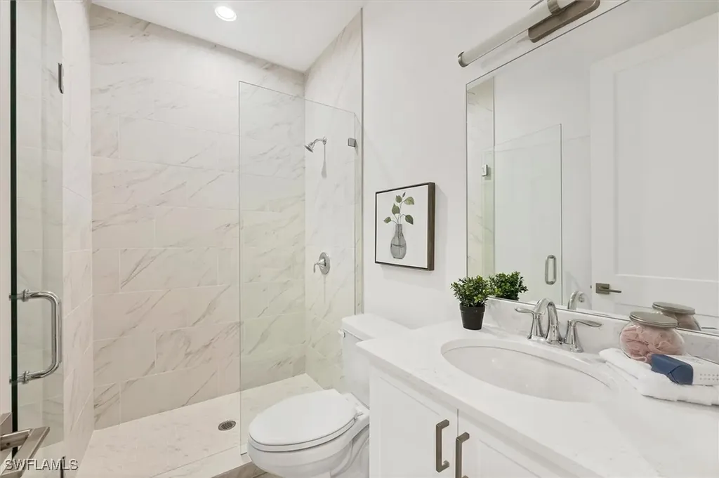 5865 Shell Cove Drive Cape Coral FL 33914