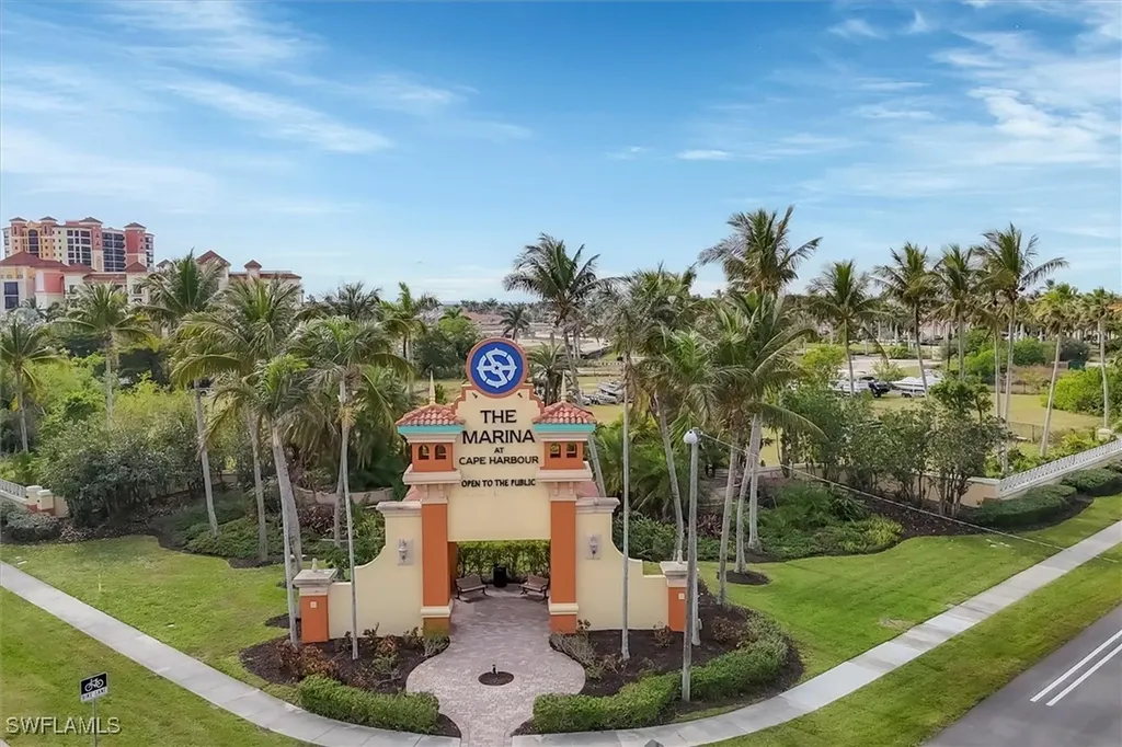 5865 Shell Cove Drive Cape Coral FL 33914