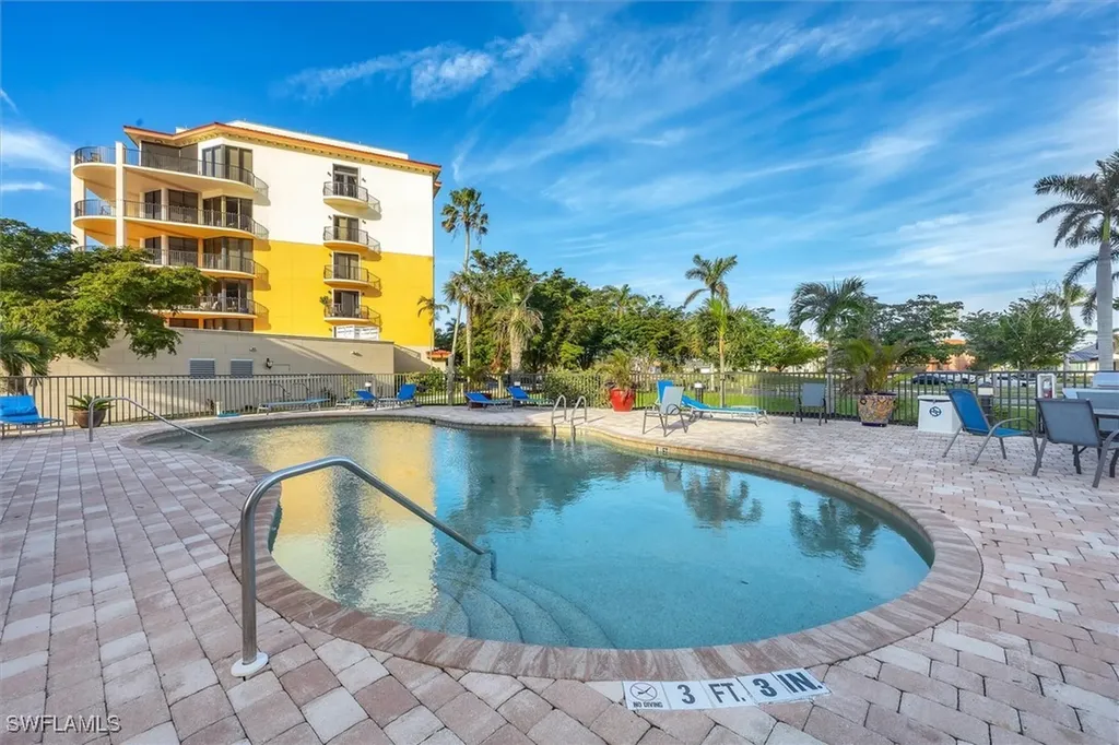 5865 Shell Cove Drive Cape Coral FL 33914