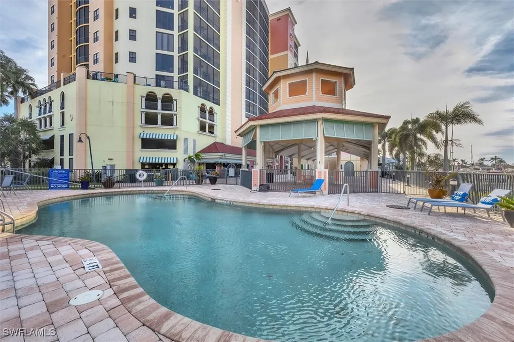 5865 Shell Cove Drive Cape Coral FL 33914