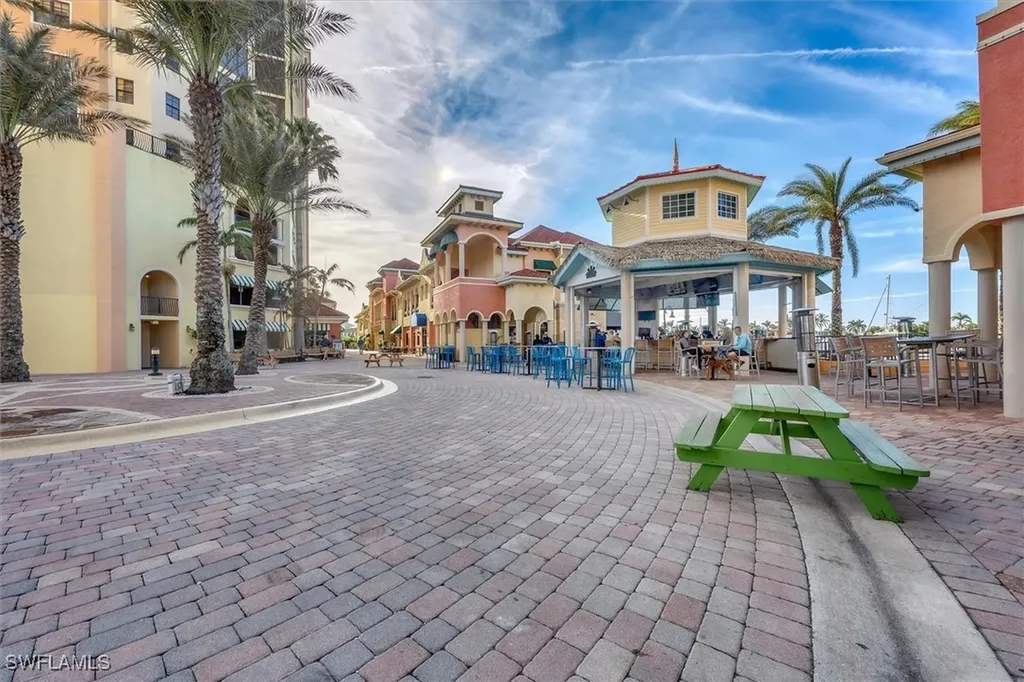 5865 Shell Cove Drive Cape Coral FL 33914