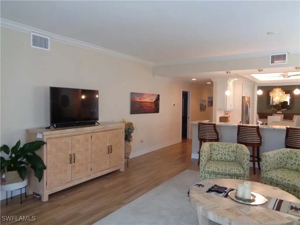 6190 Reserve Circle Naples FL 34119