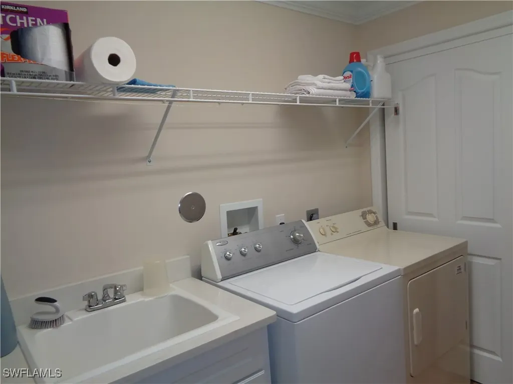 6190 Reserve Circle Naples FL 34119