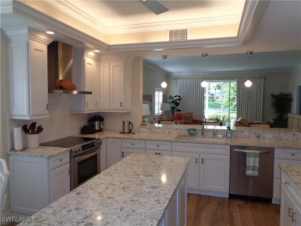 6190 Reserve Circle Naples FL 34119