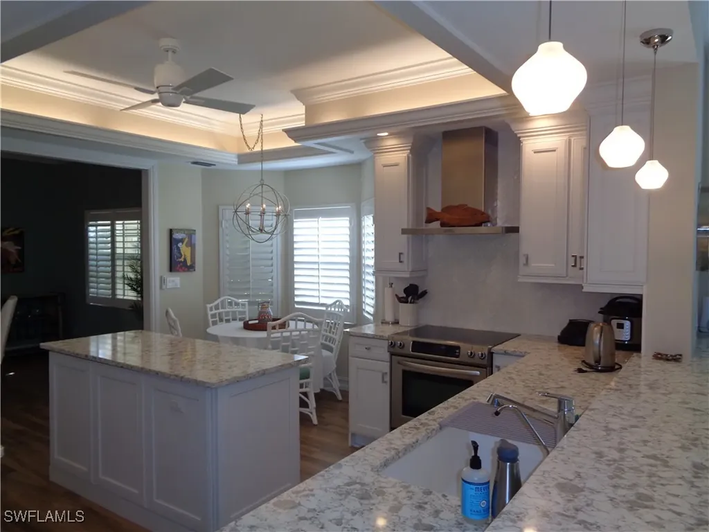 6190 Reserve Circle Naples FL 34119