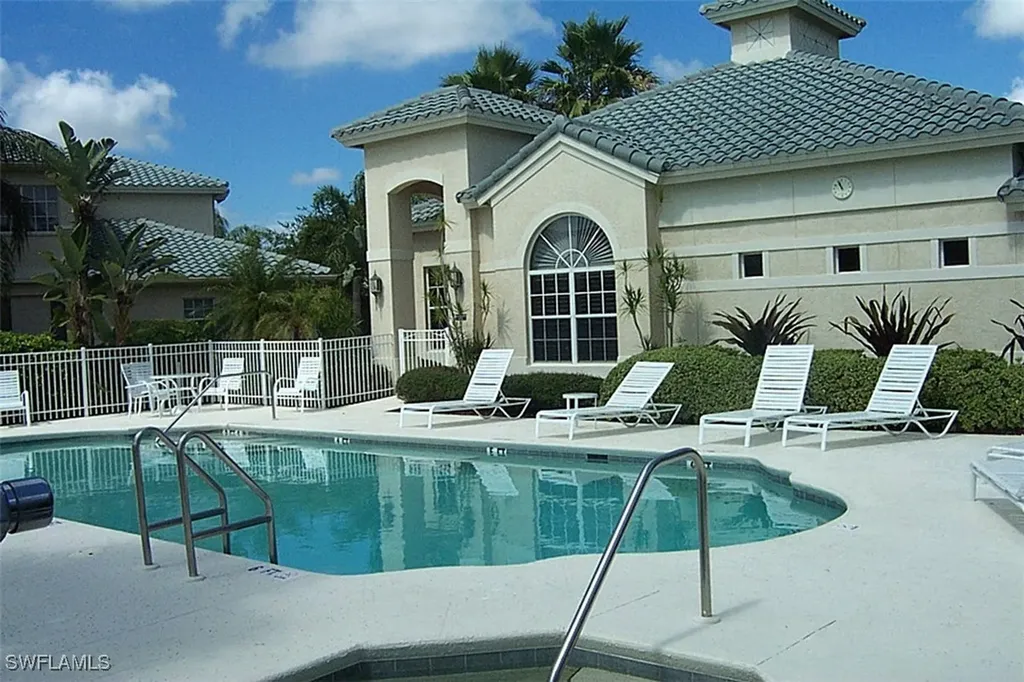 6115 Reserve Circle Naples FL 34119