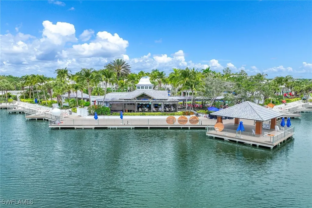 3955 Deer Crossing Court Naples FL 34114