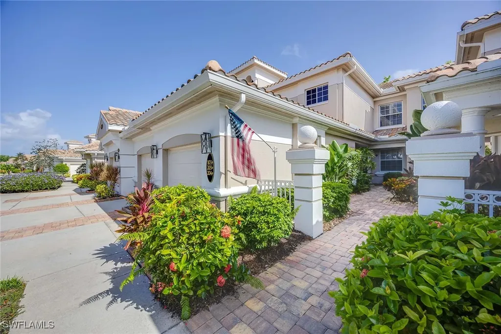 3955 Deer Crossing Court Naples FL 34114