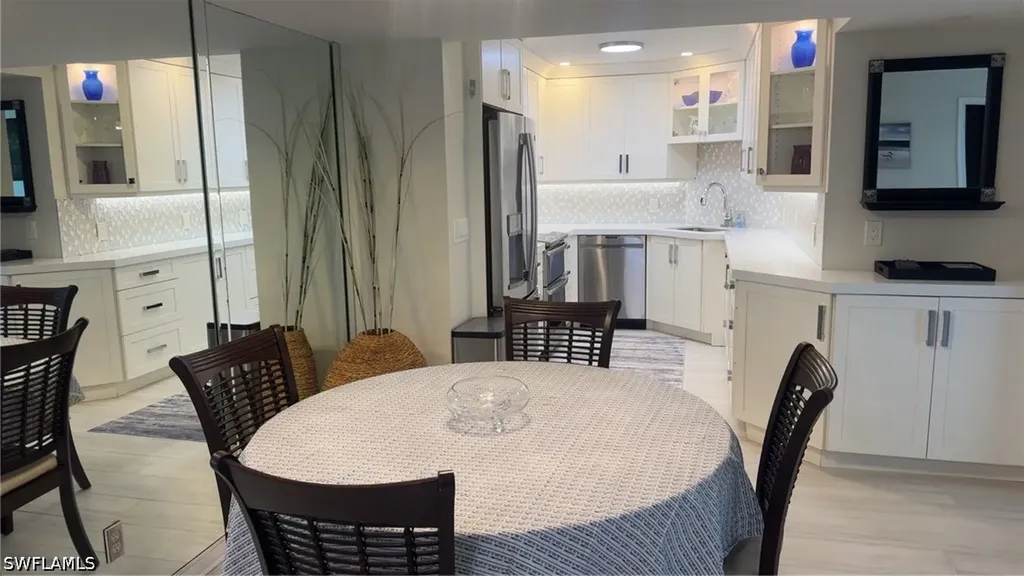 4005 Gulf Shore Boulevard N Naples FL 34103