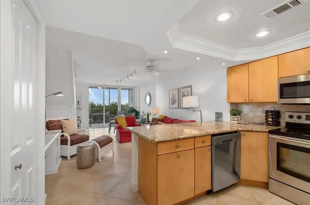 5 Bluebill Avenue Naples FL 34108
