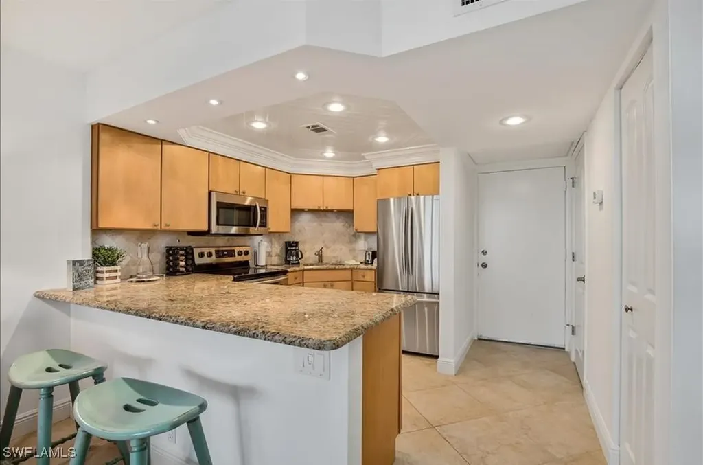5 Bluebill Avenue Naples FL 34108