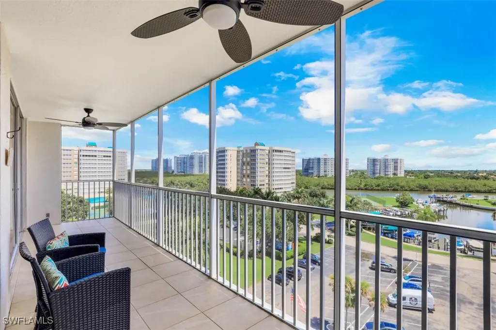 5 Bluebill Avenue Naples FL 34108