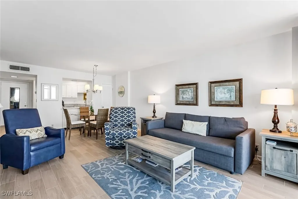 5 Bluebill Avenue Naples FL 34108