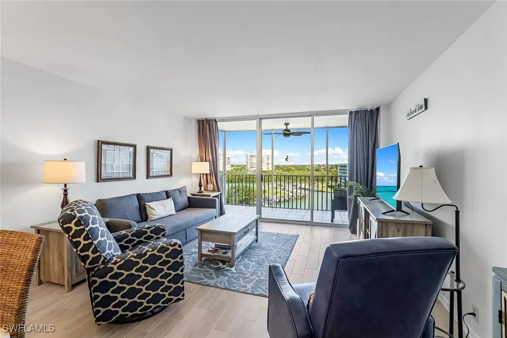 5 Bluebill Avenue Naples FL 34108