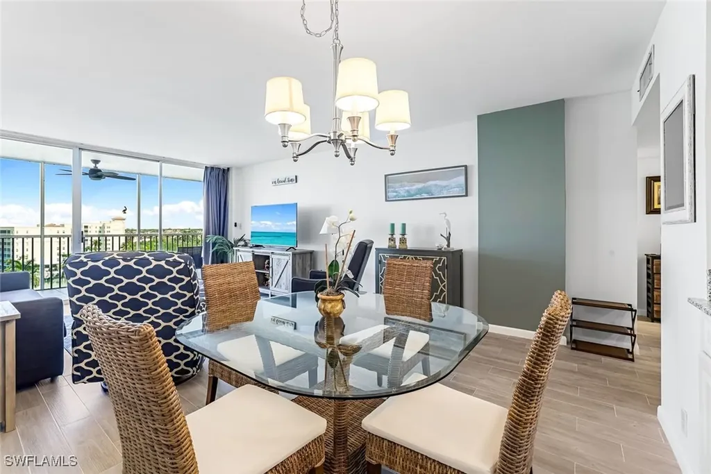5 Bluebill Avenue Naples FL 34108