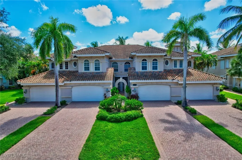 3202 Serenity Court Naples FL 34114