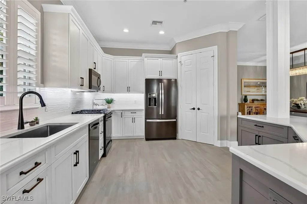 3202 Serenity Court Naples FL 34114