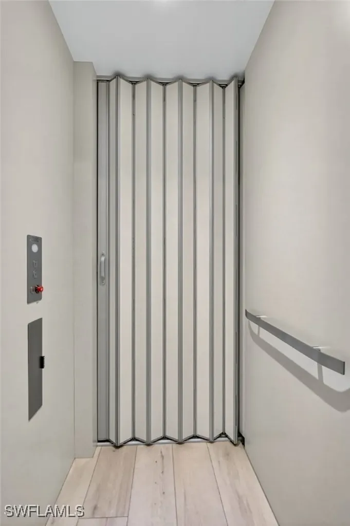 3202 Serenity Court Naples FL 34114